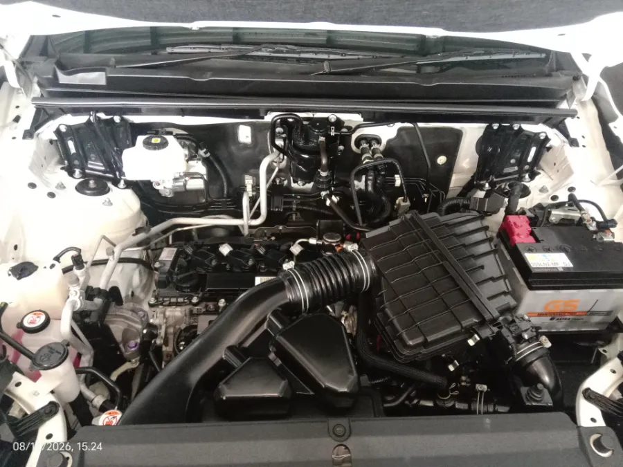 Foto Mobil Bekas Mesin Toyota Kijang Innova 2.0 Zenix Q HV CVT TSS tahun 2023