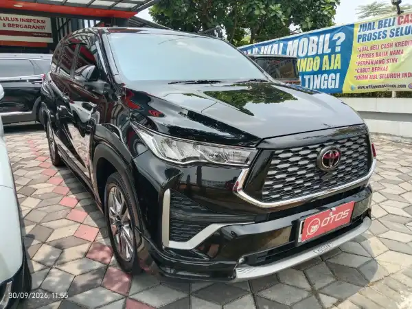 2024 Toyota Kijang Innova 2.0 Zenix Q HV CVT TSS