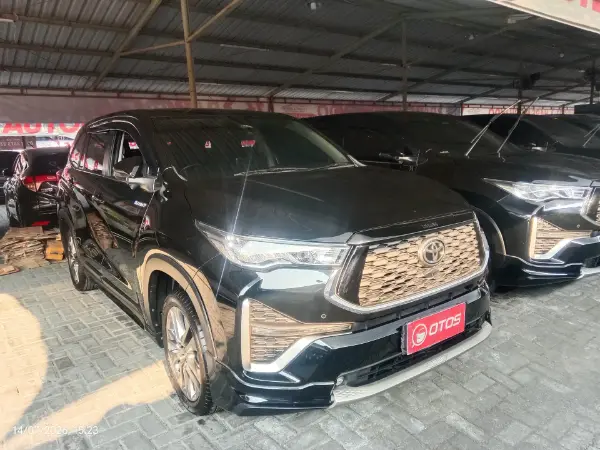 2023 Toyota Kijang Innova 2.0 Zenix Q HV CVT TSS Modellista - Foto 1 dari 6