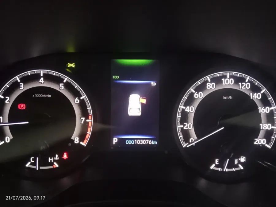 Foto Mobil Bekas Odometer Toyota Kijang Innova 2.0 Zenix V CVT tahun 2022