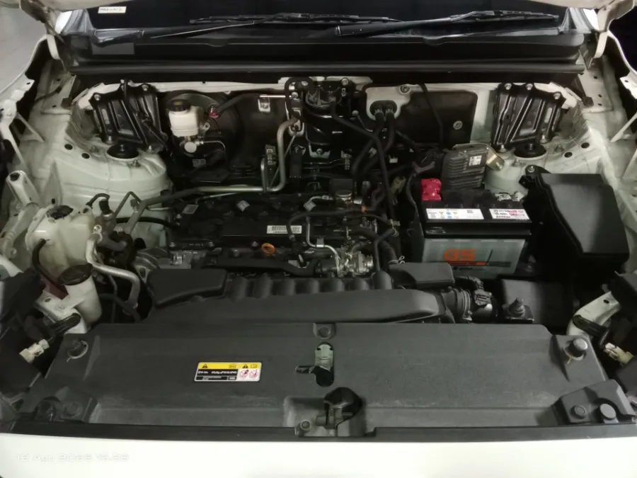 Foto Mobil Bekas Mesin Toyota Kijang Innova 2.0 Zenix V CVT tahun 2023