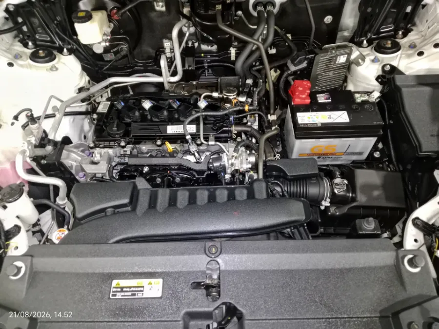Foto Mobil Bekas Mesin Toyota Kijang Innova 2.0 Zenix V CVT tahun 2025