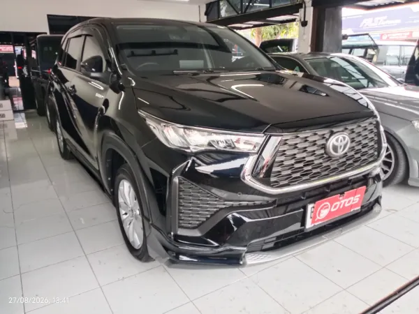 2024 Toyota Kijang Innova 2.0 Zenix V HV CVT