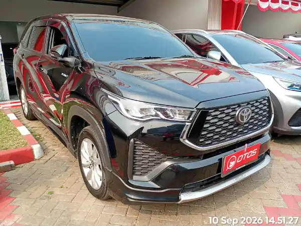 2024 Toyota Kijang Innova 2.0 Zenix V HV CVT