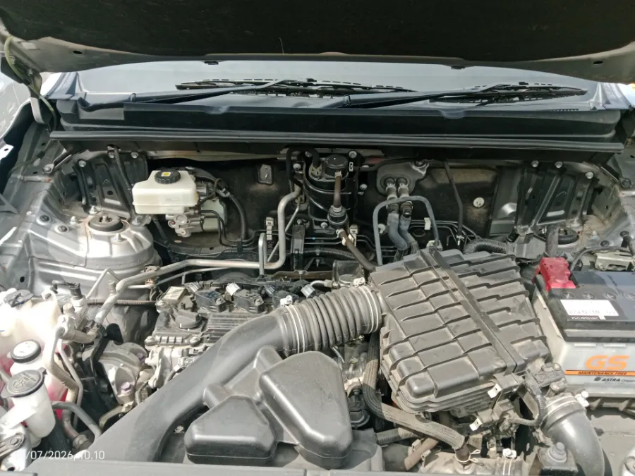 Foto Mobil Bekas Mesin Toyota Kijang Innova 2.0 Zenix V HV CVT tahun 2024
