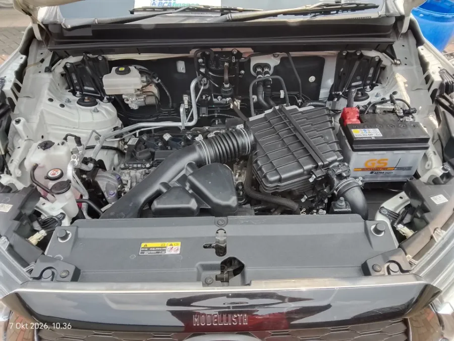 Foto Mobil Bekas Mesin Toyota Kijang Innova 2.0 Zenix V HV CVT tahun 2024