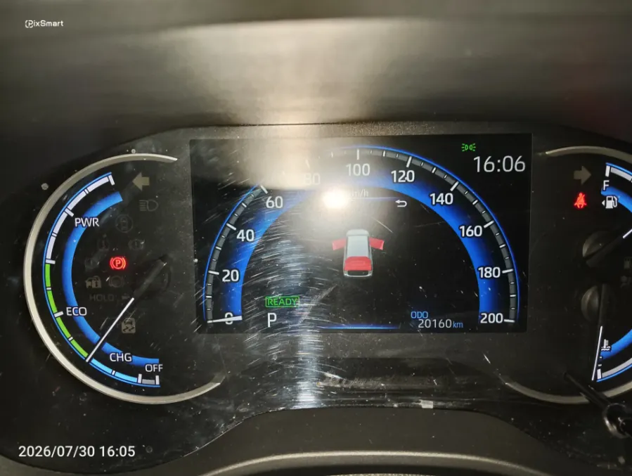 Foto Mobil Bekas Odometer Toyota Kijang Innova 2.0 Zenix V HV CVT tahun 2025