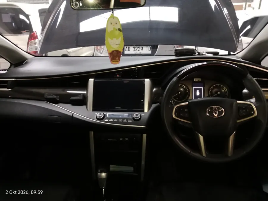 Foto Mobil Bekas Dashboard Toyota Kijang Innova 2.4 tahun 2021