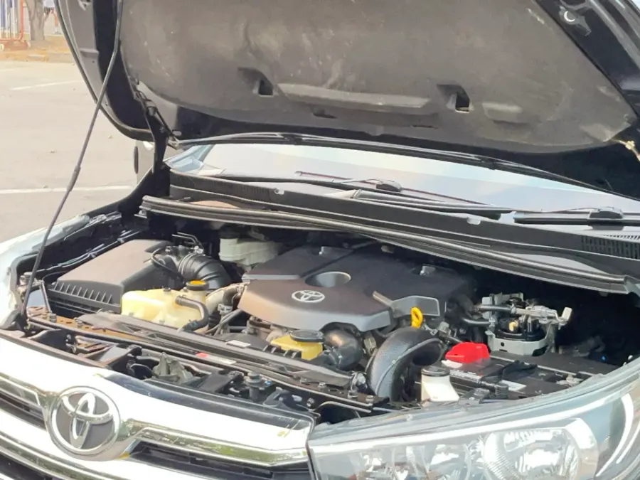 Foto Mobil Bekas Mesin Toyota Kijang Innova 2.4 G tahun 2016