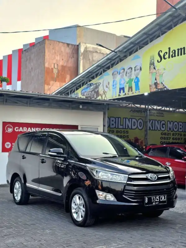 2017 Toyota Kijang Innova 2.4 G - Foto 1 dari 10