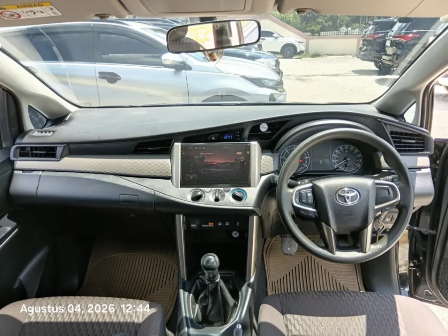 Foto Mobil Bekas Dashboard Toyota Kijang Innova 2.4 G tahun 2024