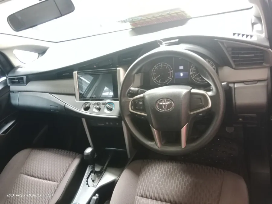 Foto Mobil Bekas Dashboard Toyota Kijang Innova 2.4 G tahun 2024