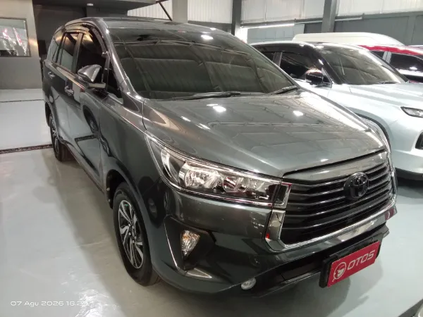 2024 Toyota Kijang Innova 2.4 G - Foto 1 dari 6