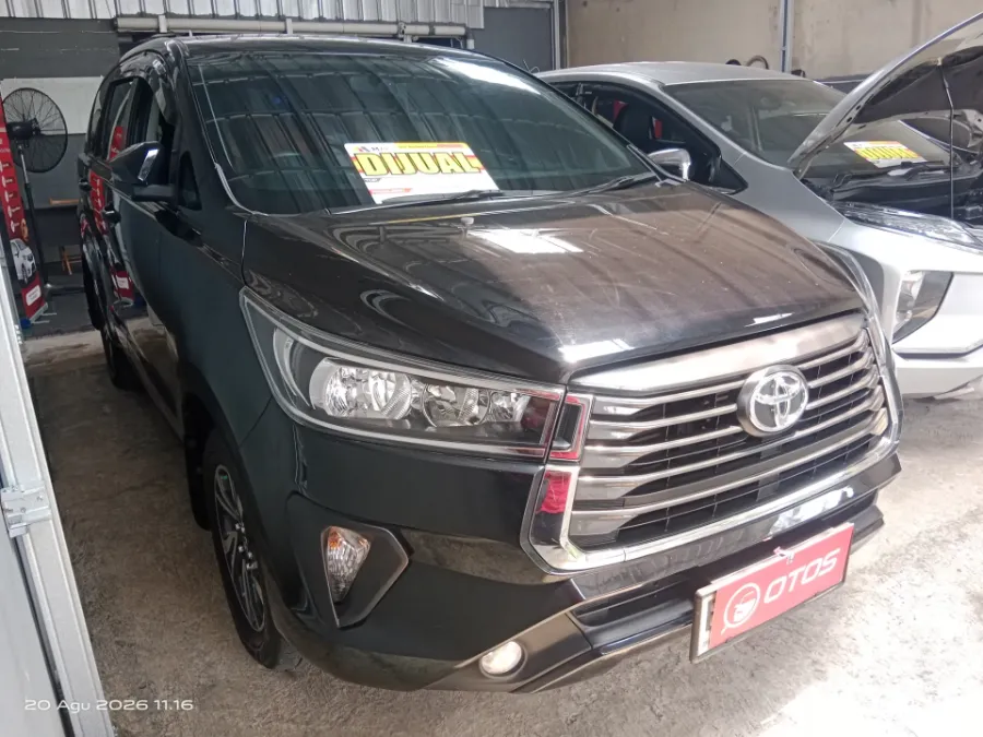 Foto Mobil Bekas Kanan Depan Toyota Kijang Innova 2.4 G tahun 2024