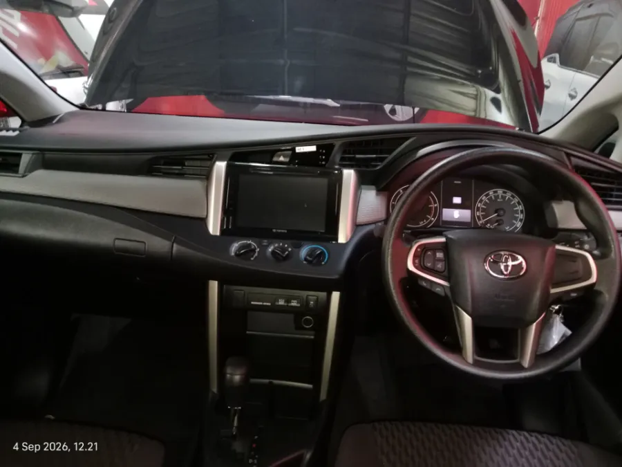 Foto Mobil Bekas Dashboard Toyota Kijang Innova 2.4 G tahun 2025