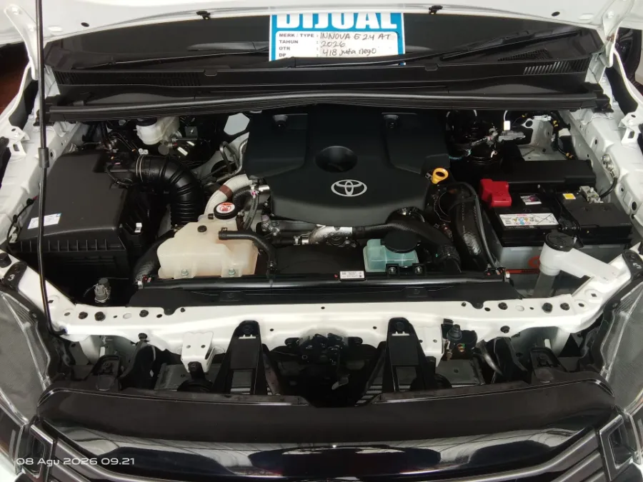 Foto Mobil Bekas Mesin Toyota Kijang Innova 2.4 G tahun 2026