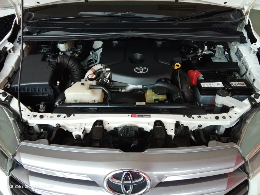 Foto Mobil Bekas Mesin Toyota Kijang Innova 2.4 V tahun 2019