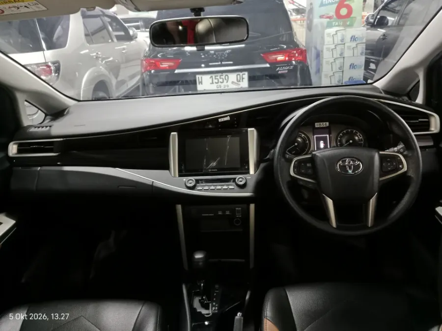Foto Mobil Bekas Dashboard Toyota Kijang Innova 2.4 V tahun 2020