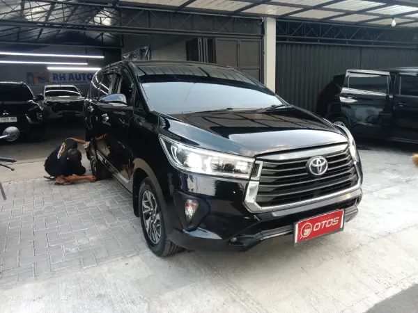2021 Toyota Kijang Innova 2.4 V