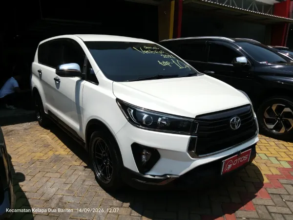 2021 Toyota Kijang Innova 2.4 Venturer