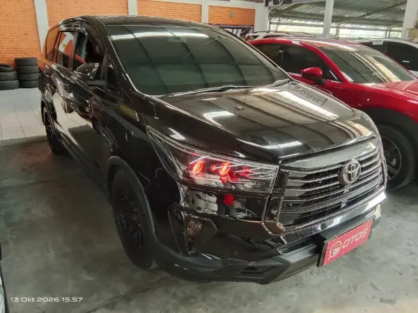 2021 Toyota Kijang Innova 2.4 Venturer