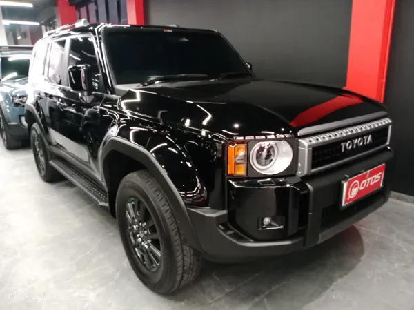 2025 Toyota Land Cruiser 2.7