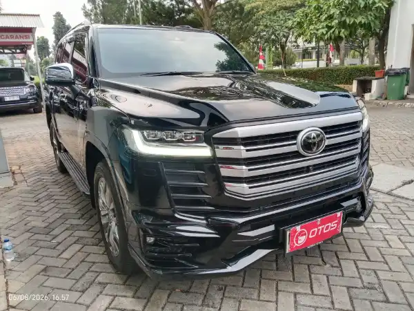 2023 Toyota Land Cruiser 3.3 300 VX-R