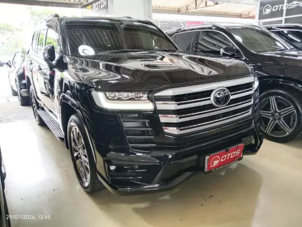 2025 Toyota Land Cruiser 3.3 300 VX-R