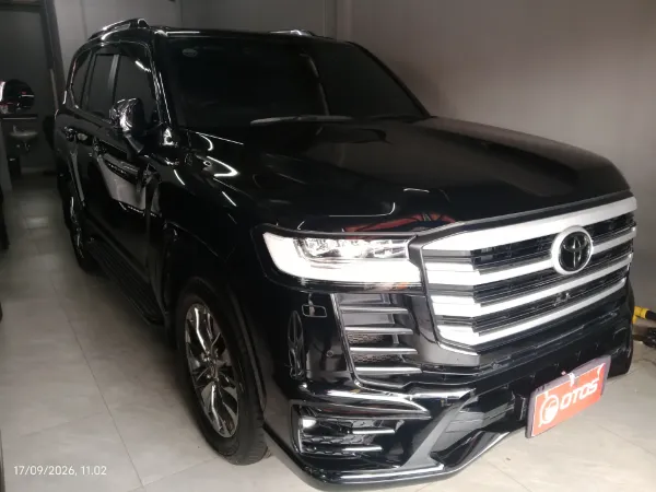 2025 Toyota Land Cruiser 3.3 300 VX-R