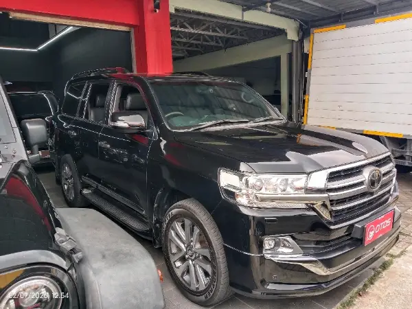 2018 Toyota Land Cruiser 4.5 VX-R