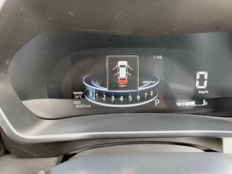 Foto Mobil Bekas Odometer Toyota Raize 1.0 GR Sport TSS tahun 2021
