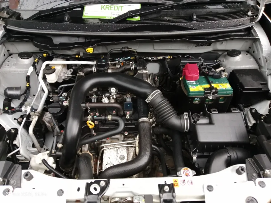 Foto Mobil Bekas Mesin Toyota Raize 1.0 GR Sport tahun 2021