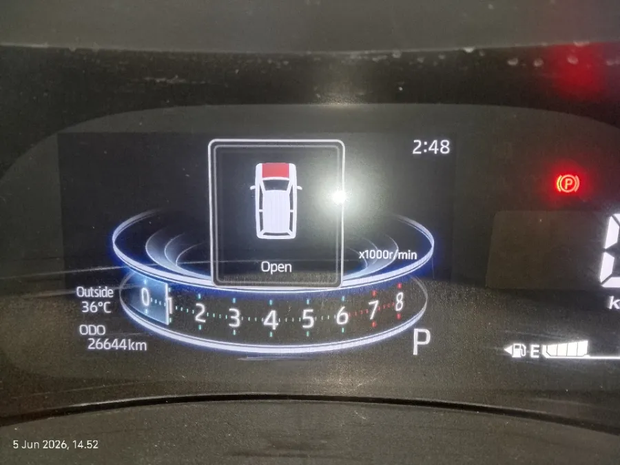 Foto Mobil Bekas Odometer Toyota Raize 1.0 GR Sport tahun 2022