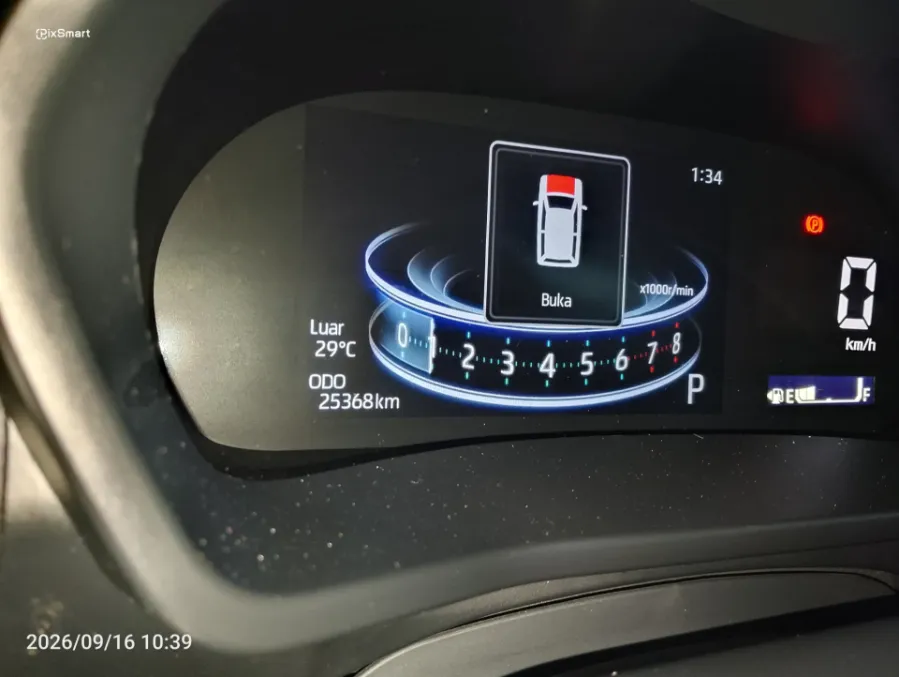 Foto Mobil Bekas Odometer Toyota Raize 1.0 GR Sport tahun 2022
