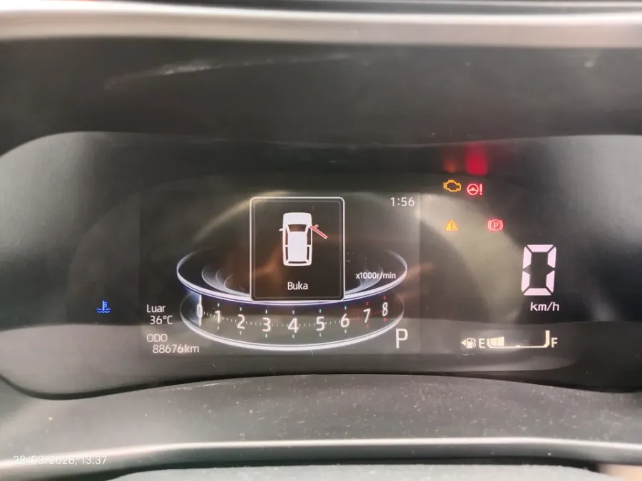 Foto Mobil Bekas Odometer Toyota Raize 1.0 GR Sport TSS tahun 2021