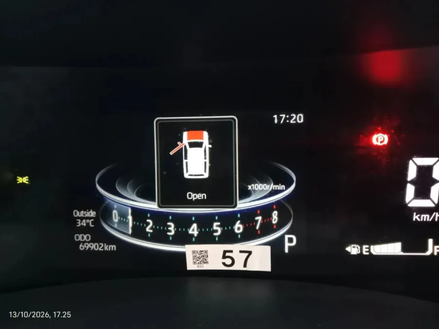 Foto Mobil Bekas Odometer Toyota Raize 1.0 GR Sport TSS tahun 2021