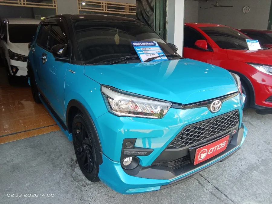 Foto Mobil Bekas Kanan Depan Toyota Raize 1.0 GR Sport TSS tahun 2022