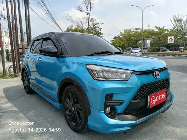 2023 Toyota Raize 1.0 GR Sport TSS - Foto 1 dari 6