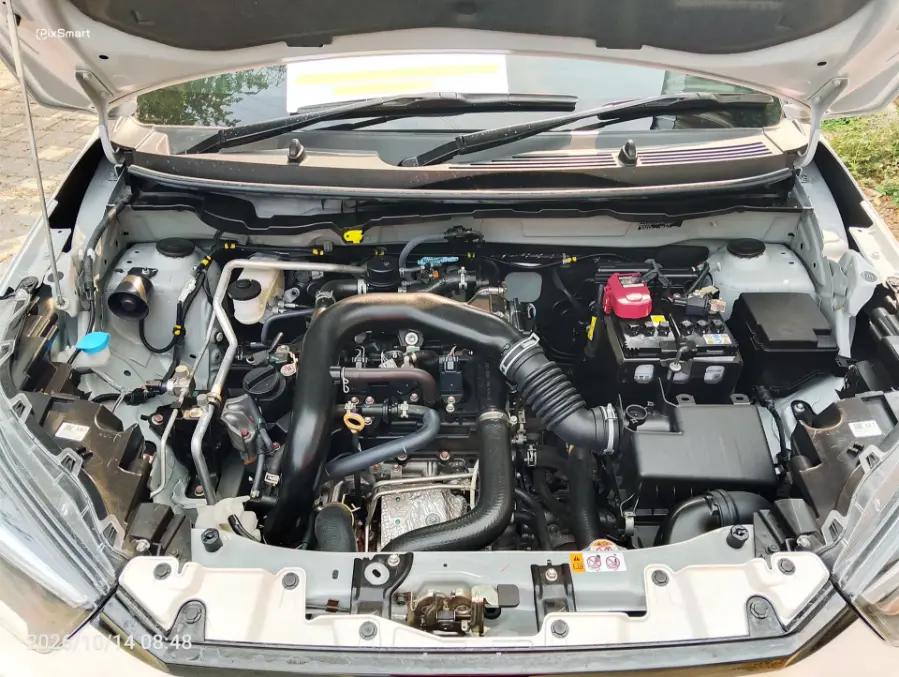 Foto Mobil Bekas Mesin Toyota Raize 1.0 GR Sport TSS tahun 2025