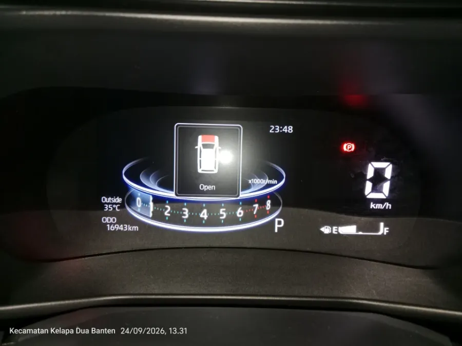 Foto Mobil Bekas Odometer Toyota Raize 1.2 G tahun 2022