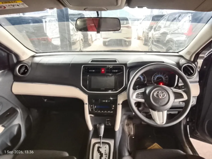 Foto Mobil Bekas Dashboard Toyota Rush 1.5 G tahun 2022