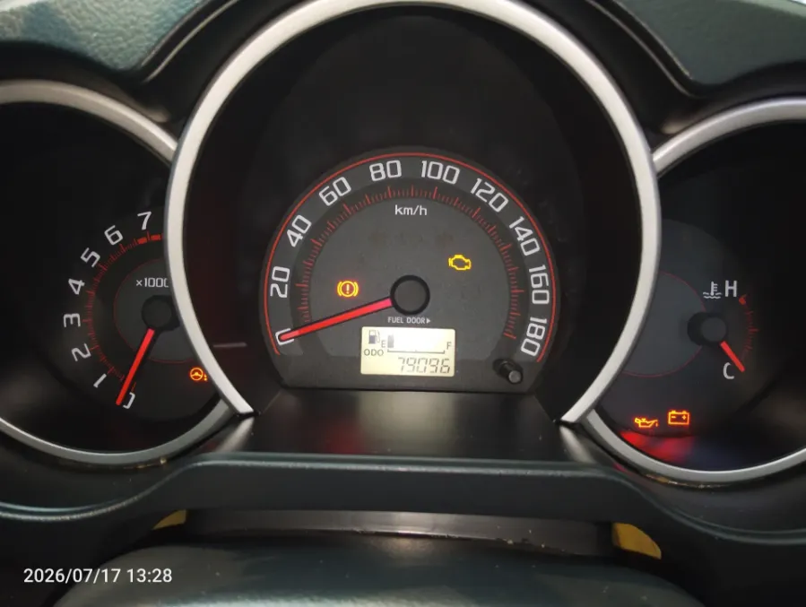 Foto Mobil Bekas Odometer Toyota Rush 1.5 S tahun 2017