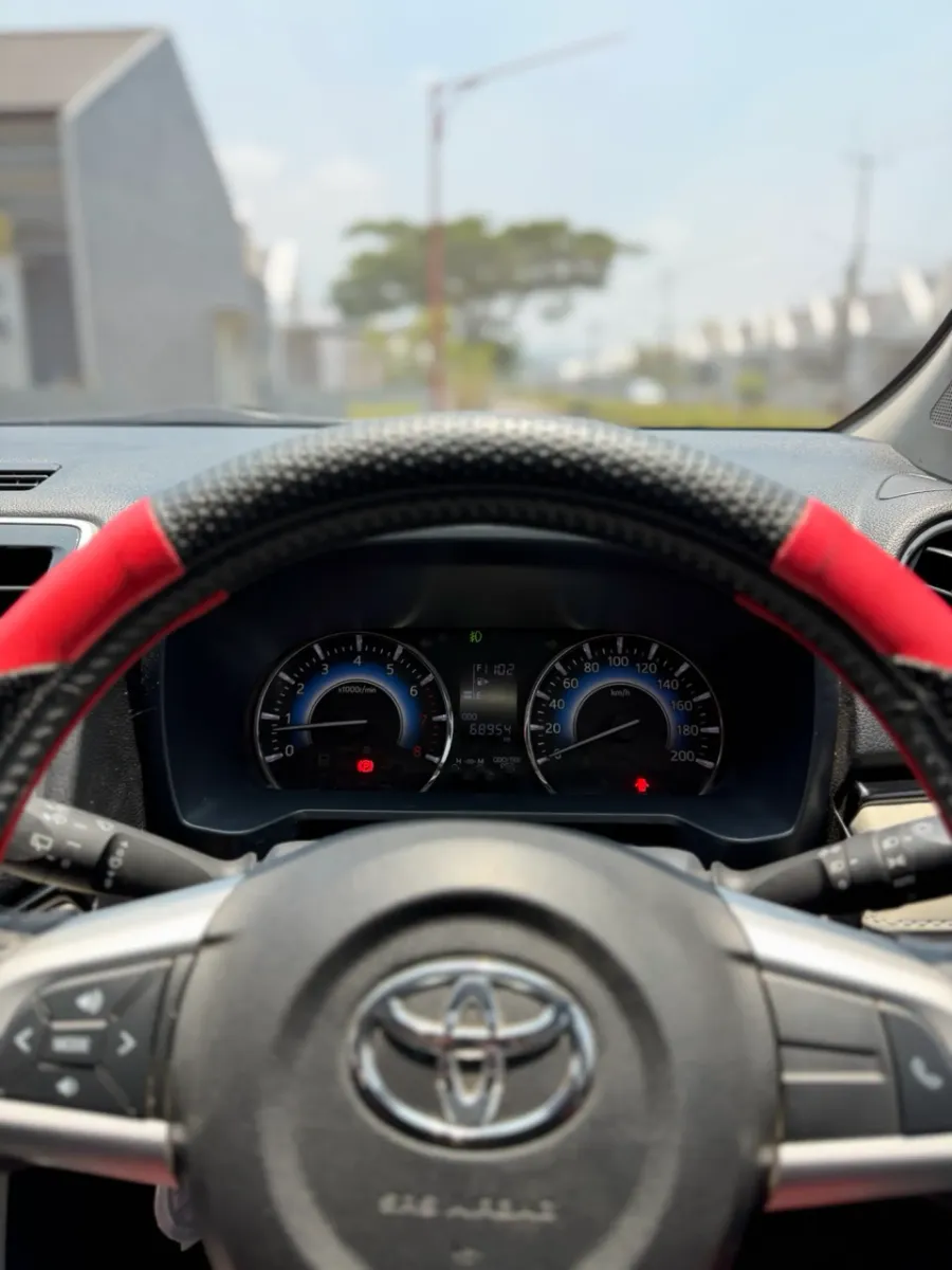 Foto Mobil Bekas Odometer Toyota Rush 1.5 S tahun 2018