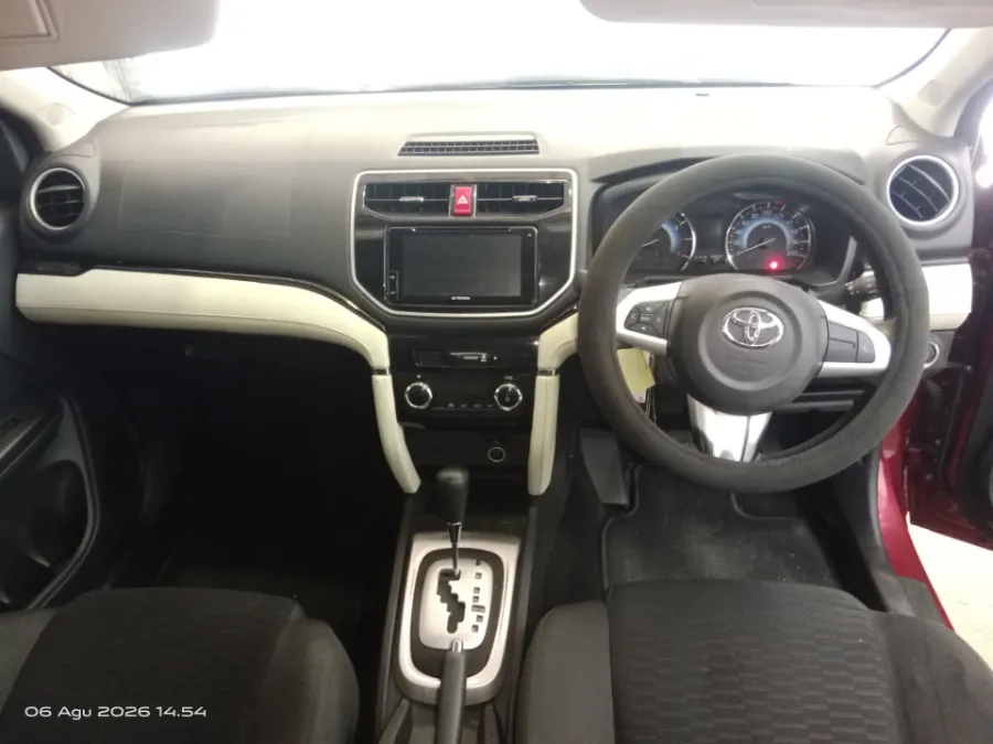 Foto Mobil Bekas Dashboard Toyota Rush 1.5 S tahun 2021