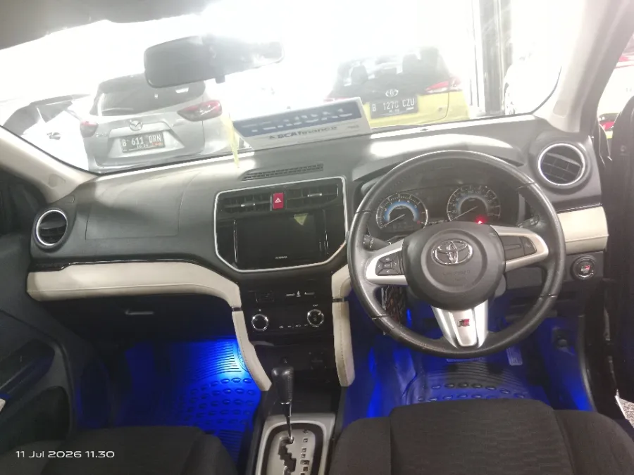 Foto Mobil Bekas Dashboard Toyota Rush 1.5 S tahun 2022