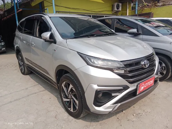 2023 Toyota Rush 1.5 S - Foto 1 dari 6