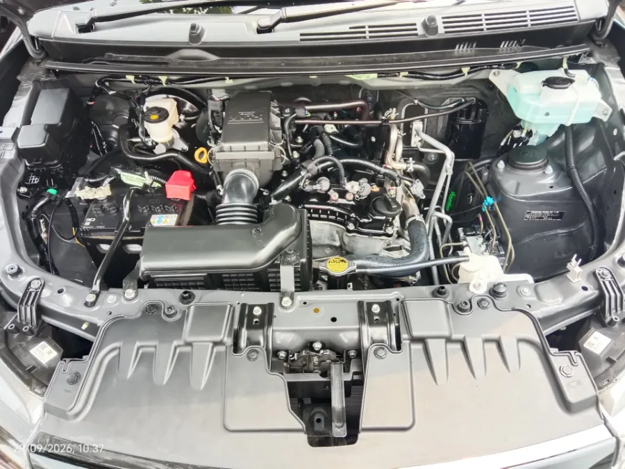 Foto Mobil Bekas Mesin Toyota Rush 1.5 S tahun 2024