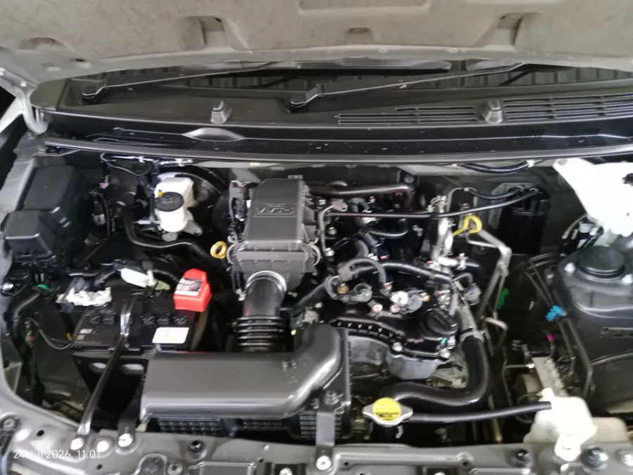 Foto Mobil Bekas Mesin Toyota Rush 1.5 S tahun 2025