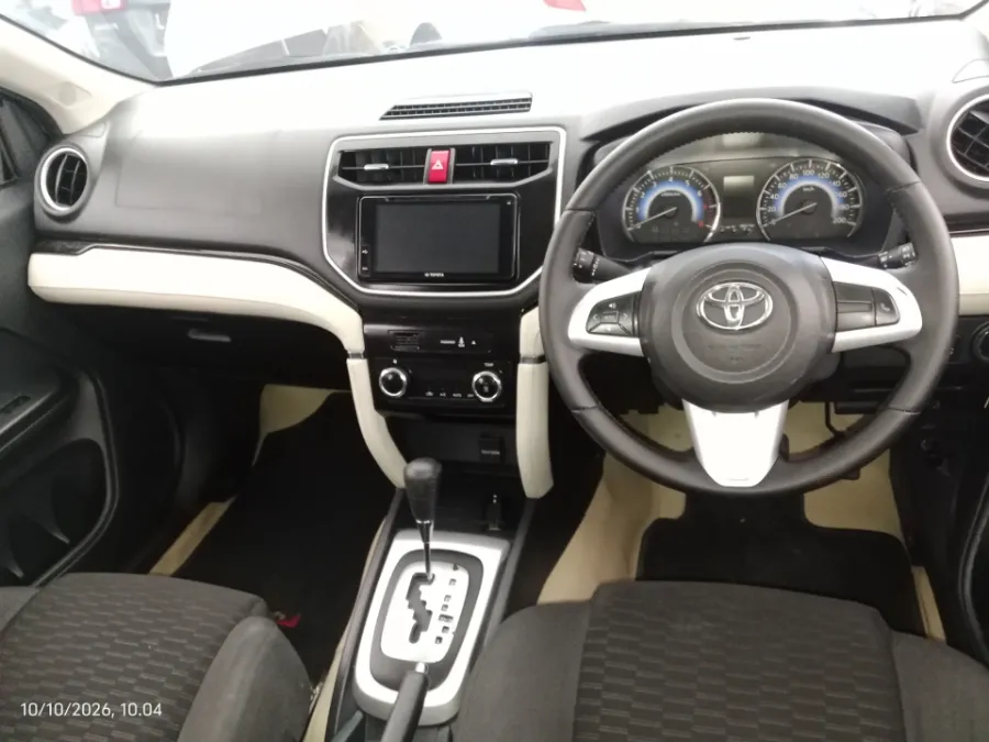 Foto Mobil Bekas Dashboard Toyota Rush 1.5 TRD Sportivo tahun 2019
