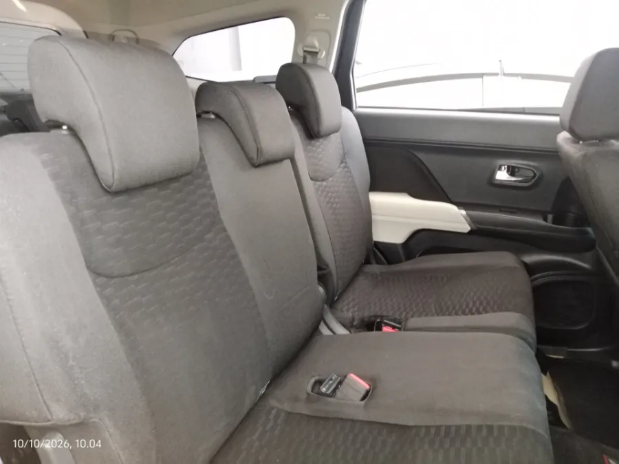 Foto Mobil Bekas Kabin Belakang Toyota Rush 1.5 TRD Sportivo tahun 2019